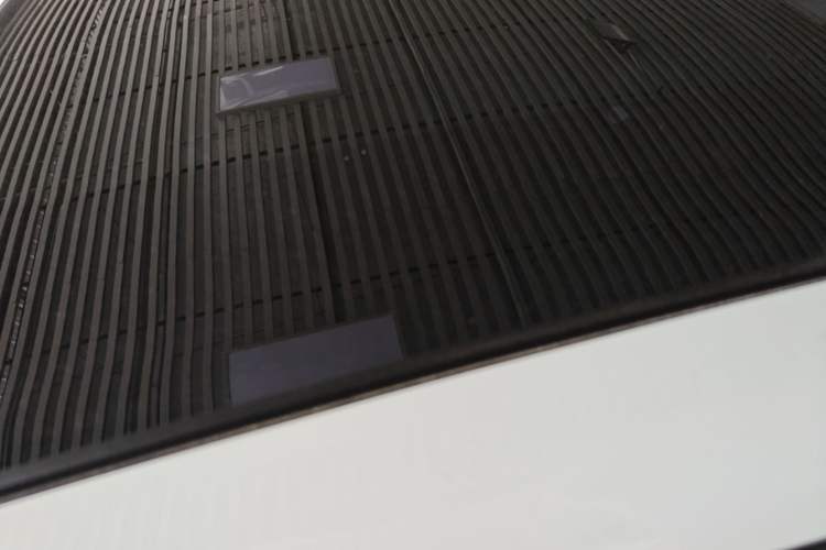 Used Roewe i6 MAX 2020 300TGI Automatic Supreme Edition with Cool Sunroof and Advanced Driving Features Roof