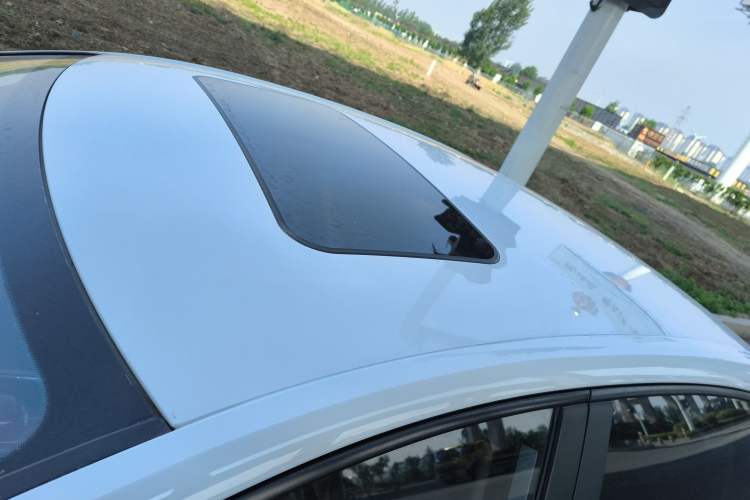 Used Roewe i6 MAX 2020 300TGI Automatic Sporty Cool Edition Roof