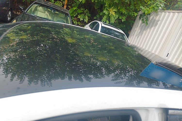 Used Roewe i6 MAX 2020 300TGI Automatic Supreme Edition with Cool Sunroof and Advanced Driving Features Roof