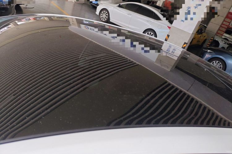 Used Roewe i6 MAX 2020 300TGI Automatic Cool & Stylish Skyroof Edition Roof