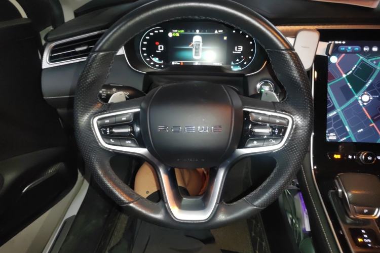 Used Roewe i6 MAX 2020 300TGI Automatic "Swell Cool Smart Drive" Edition Steering Wheel