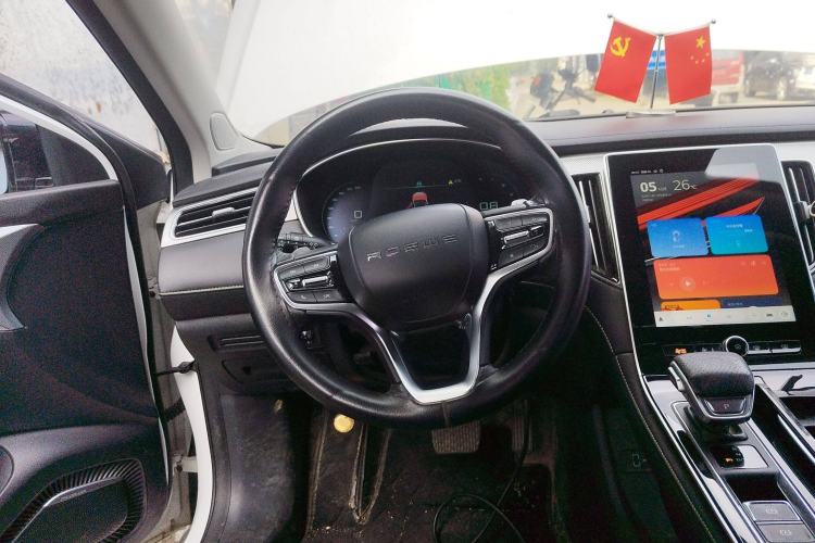 Used Roewe i6 MAX 2020 300TGI Automatic "Swell Cool Smart Drive" Edition Steering Wheel