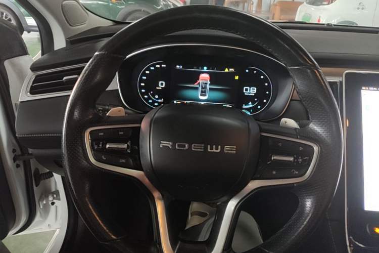 Used Roewe i6 MAX 2020 300TGI Automatic "Swell Cool Smart Drive" Edition Steering Wheel