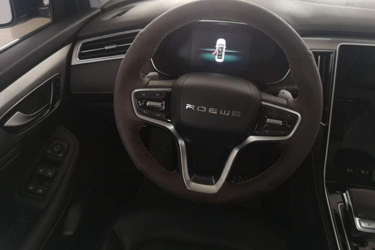 Used Roewe i6 MAX 2020 300TGI Automatic "Swell Cool Smart Drive" Edition Steering Wheel