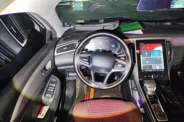 Used Roewe i6 MAX 2020 300TGI Automatic Sporty Cool Edition Steering Wheel
