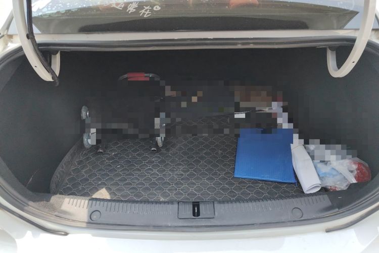 Used Roewe i6 MAX 2020 300TGI Automatic "Swell Cool Smart Drive" Edition Trunk