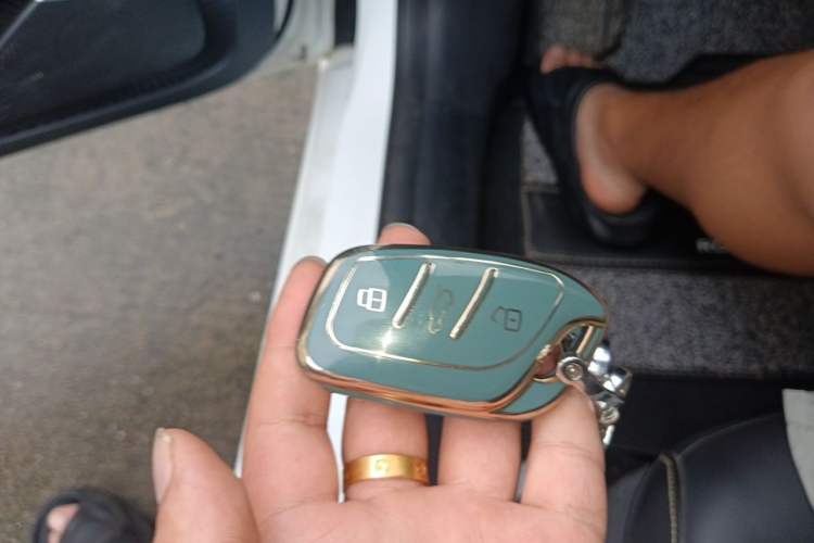 Used Roewe i6 MAX 2020 300TGI Automatic Sporty Cool Edition Vehicle Key