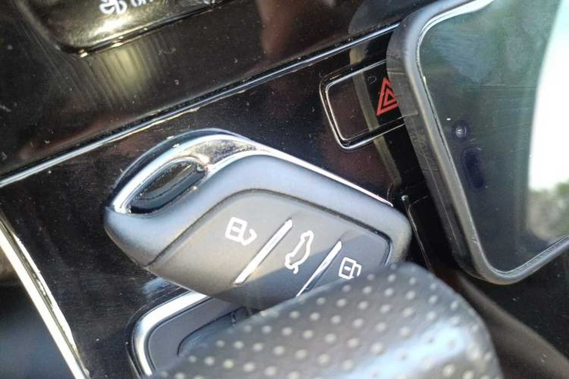 Used Roewe i6 MAX 2020 300TGI Automatic "Swell Cool Smart Drive" Edition Vehicle Key