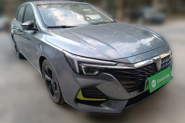 Used Roewe i6 MAX New Energy 2020 1.5T PHEV Sporty Cool Edition Front Right 45 Deg