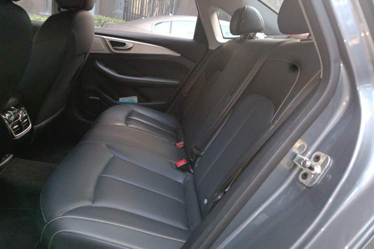 Used Roewe i6 MAX New Energy 2020 1.5T PHEV Sporty Cool Edition Left Rear Seat