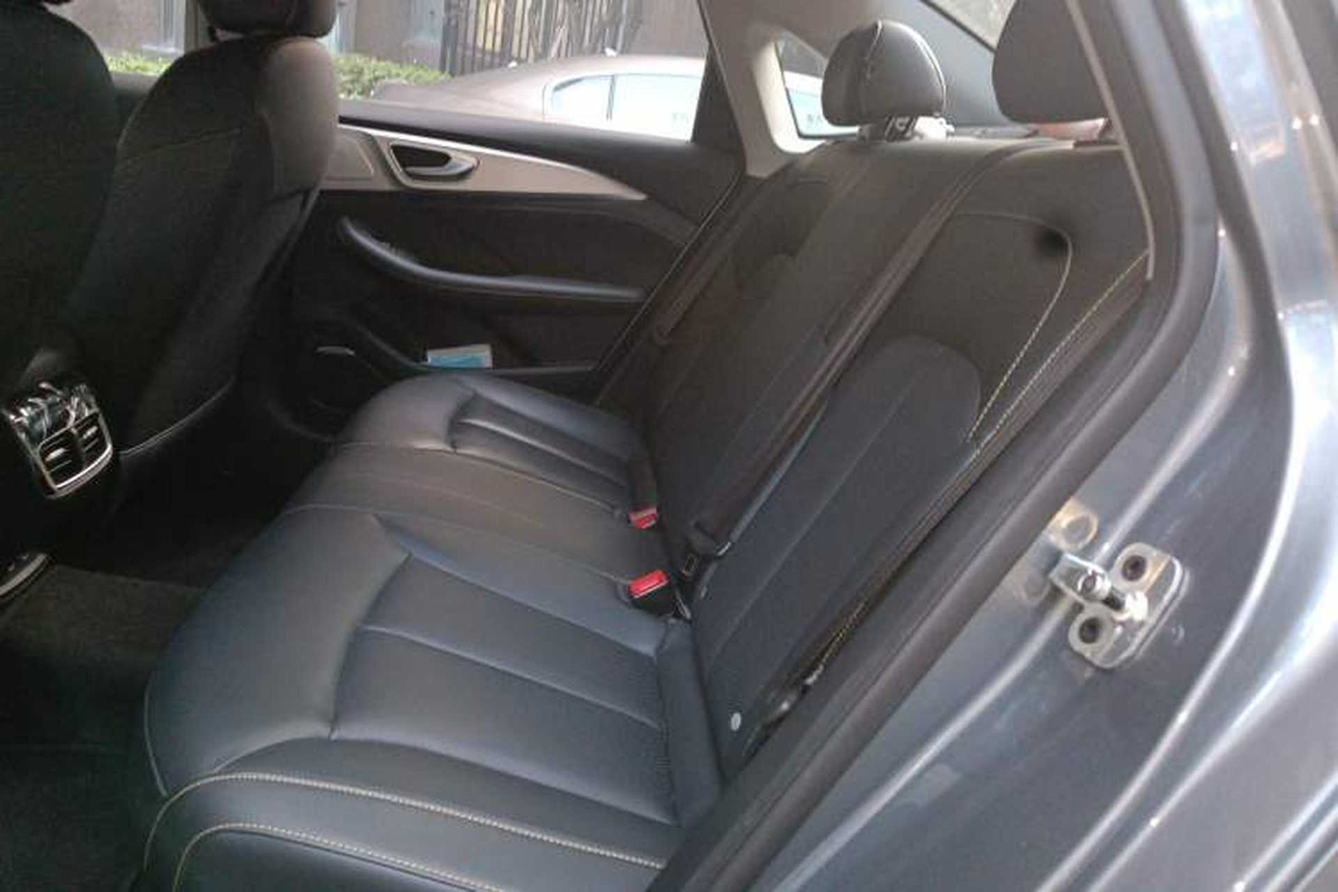 Used Roewe i6 MAX New Energy 2020 1.5T PHEV Sporty Cool Edition Left Rear Seat