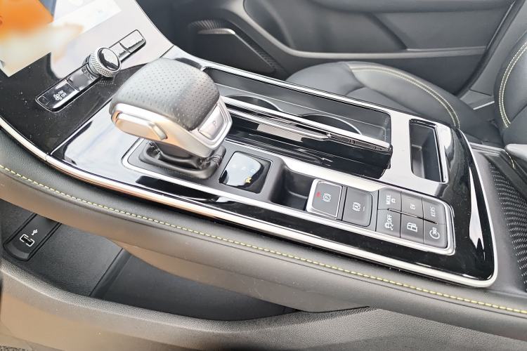 Used Roewe i6 MAX New Energy 2020 1.5T PHEV Sporty Cool Edition Gear Lever