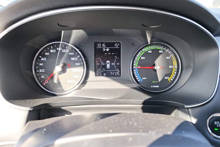 Used Roewe i6 MAX New Energy 2020 1.5T PHEV Sporty Cool Edition Odometer Close Up