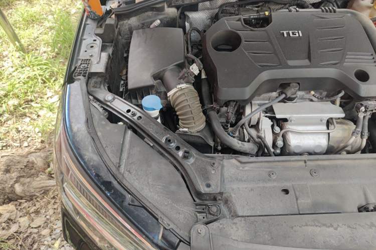 Used Roewe i6 MAX New Energy 2020 1.5T PHEV Cool & Stylish Skyroof Edition Engine Bay Right