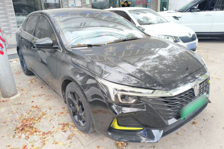 Used Roewe i6 MAX New Energy 2020 1.5T PHEV Sporty Cool Edition Front Right 45 Deg