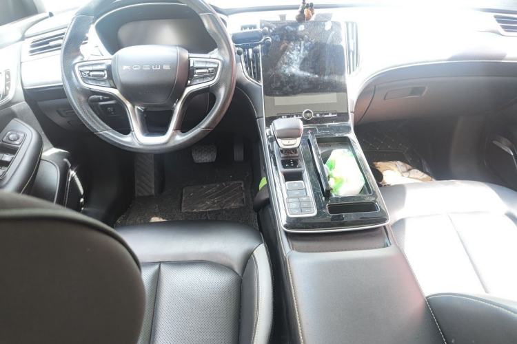 Used Roewe i6 MAX New Energy 2020 1.5T PHEV Cool & Stylish Skyroof Edition Interior 2