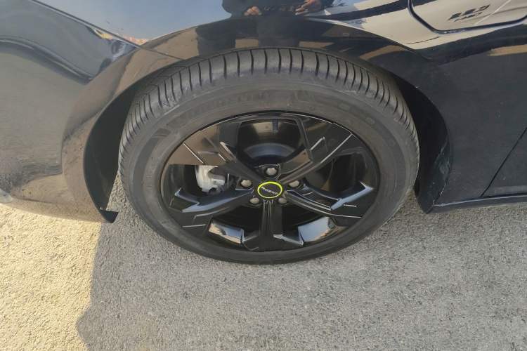 Used Roewe i6 MAX New Energy 2020 1.5T PHEV Sporty Cool Edition Left Front Wheel Hub