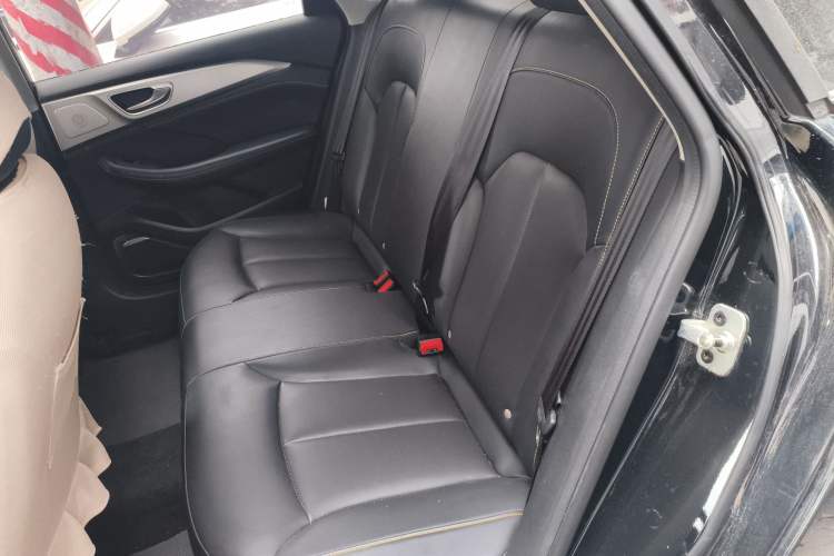Used Roewe i6 MAX New Energy 2020 1.5T PHEV Sporty Cool Edition Left Rear Seat