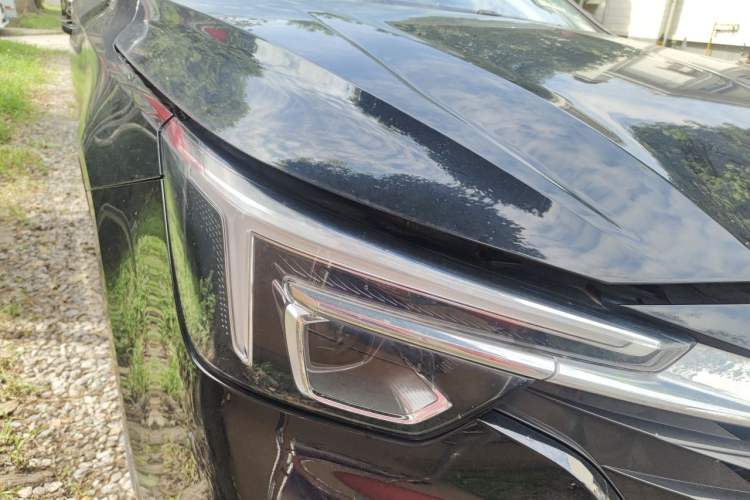 Used Roewe i6 MAX New Energy 2020 1.5T PHEV Cool & Stylish Skyroof Edition Right Front Headlight