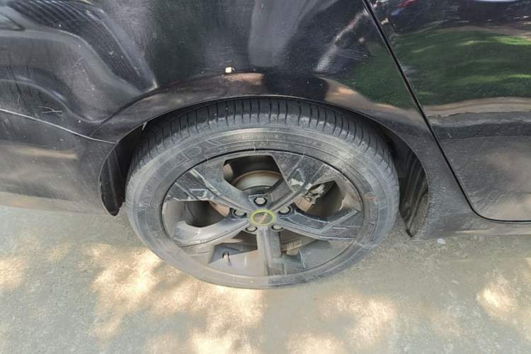 Used Roewe i6 MAX New Energy 2020 1.5T PHEV Sporty Cool Edition Right Rear Wheel Hub