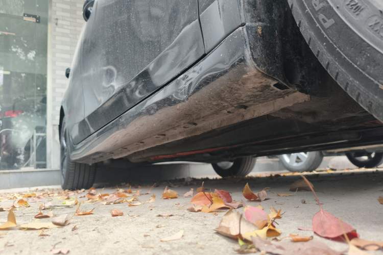 Used Roewe i6 MAX New Energy 2020 1.5T PHEV Sporty Cool Edition Right Side Sill