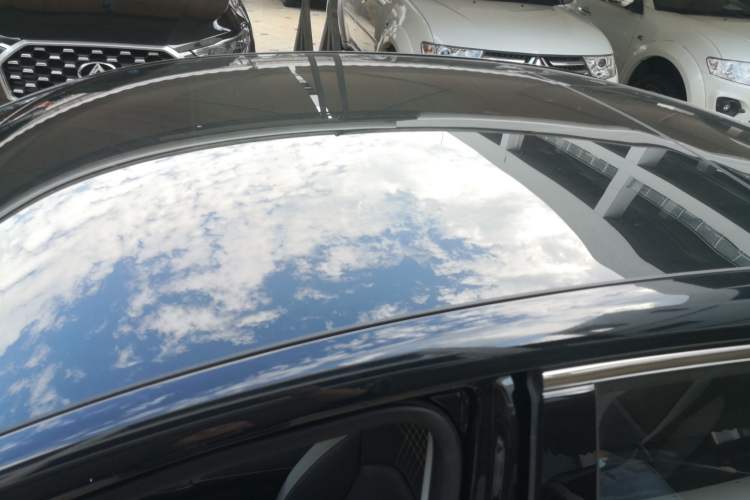 Used Roewe i6 MAX New Energy 2020 1.5T PHEV Cool & Spacious Skyroof Intelligent Drive Supreme Edition Roof