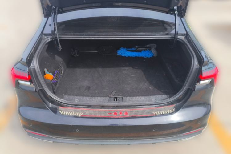Used Roewe i6 MAX New Energy 2020 1.5T PHEV Sporty Cool Edition Trunk