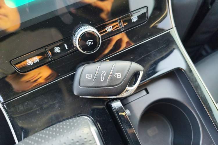 Used Roewe i6 MAX New Energy 2020 1.5T PHEV Sporty Cool Edition Vehicle Key