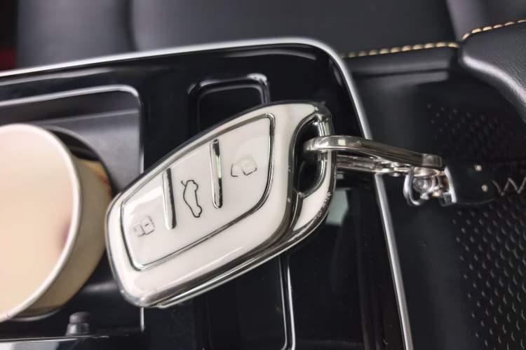 Used Roewe i6 MAX New Energy 2020 1.5T PHEV Sporty Cool Edition Vehicle Key