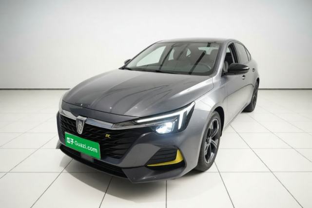 Ojetý Roewe i6 MAX New Energy 2020 1.5T PHEV Cool & Stylish Skyroof Edition