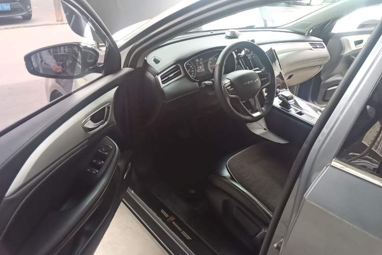 Used Roewe i6 MAX New Energy 2020 1.5T PHEV Sporty Cool Edition Driver Seat