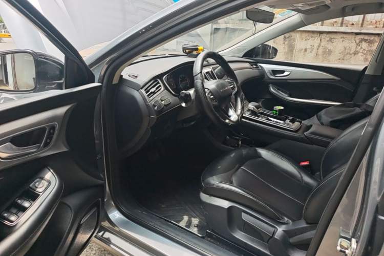 Used Roewe i6 MAX New Energy 2020 1.5T PHEV Sporty Cool Edition Driver Seat