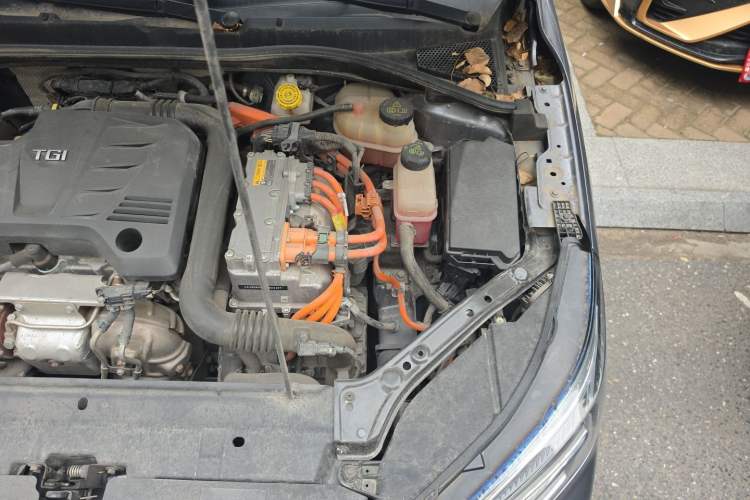 Used Roewe i6 MAX New Energy 2020 1.5T PHEV Sporty Cool Edition Engine Bay Left