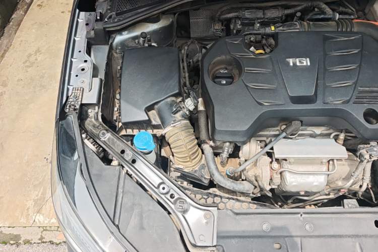 Used Roewe i6 MAX New Energy 2020 1.5T PHEV Sporty Cool Edition Engine Bay Right