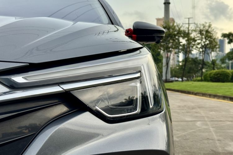 Used Roewe i6 MAX New Energy 2020 1.5T PHEV Sporty Cool Edition Exterior 4