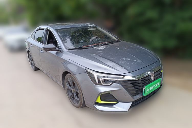 Used Roewe i6 MAX New Energy 2020 1.5T PHEV Sporty Cool Edition Front Right 45 Deg