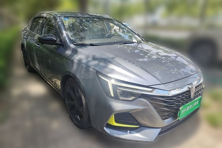 Used Roewe i6 MAX New Energy 2020 1.5T PHEV Sporty Cool Edition Front Right 45 Deg