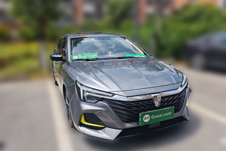 Used Roewe i6 MAX New Energy 2020 1.5T PHEV Sporty Cool Edition Front Right 45 Deg