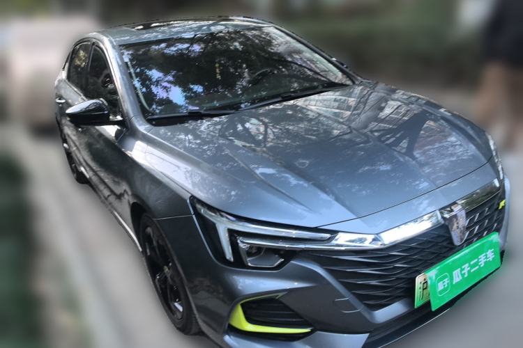 Used Roewe i6 MAX New Energy 2020 1.5T PHEV Sporty Cool Edition Front Right 45 Deg