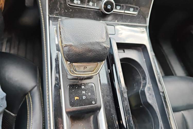 Used Roewe i6 MAX New Energy 2020 1.5T PHEV Sporty Cool Edition Gear Lever