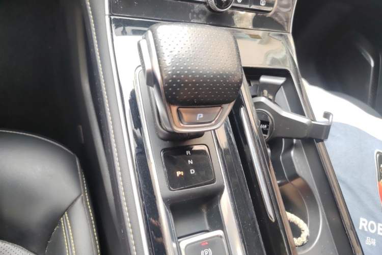 Used Roewe i6 MAX New Energy 2020 1.5T PHEV Sporty Cool Edition Gear Lever