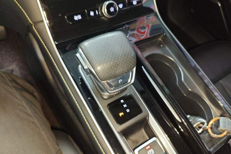 Used Roewe i6 MAX New Energy 2020 1.5T PHEV Sporty Cool Edition Gear Lever