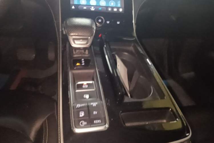 Used Roewe i6 MAX New Energy 2020 1.5T PHEV Sporty Cool Edition Gear Lever