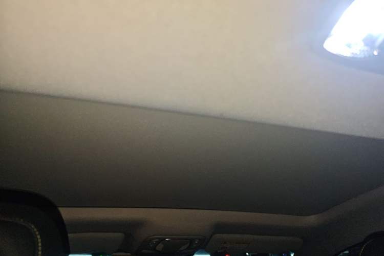 Used Roewe i6 MAX New Energy 2020 1.5T PHEV Cool & Stylish Skyroof Edition Headliner