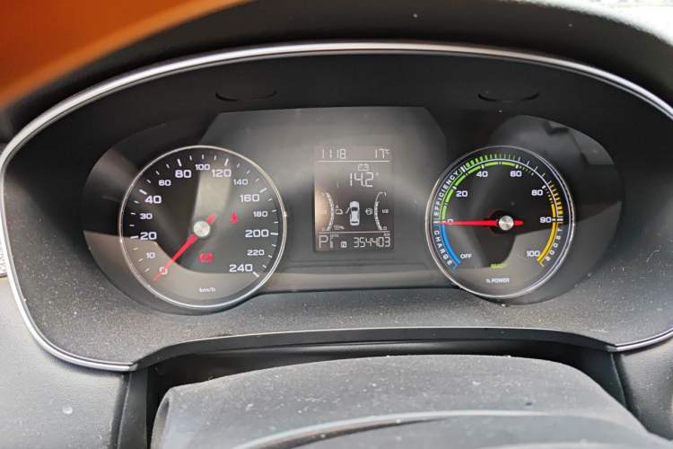 Used Roewe i6 MAX New Energy 2020 1.5T PHEV Sporty Cool Edition Instrument Cluster