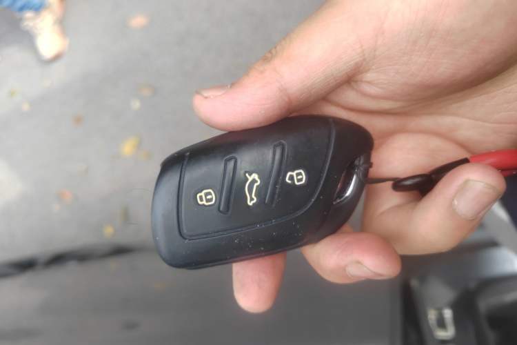 Used Roewe i6 MAX New Energy 2020 1.5T PHEV Sporty Cool Edition Interior 1