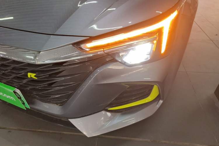 Used Roewe i6 MAX New Energy 2020 1.5T PHEV Cool & Stylish Skyroof Edition Left Front Headlight