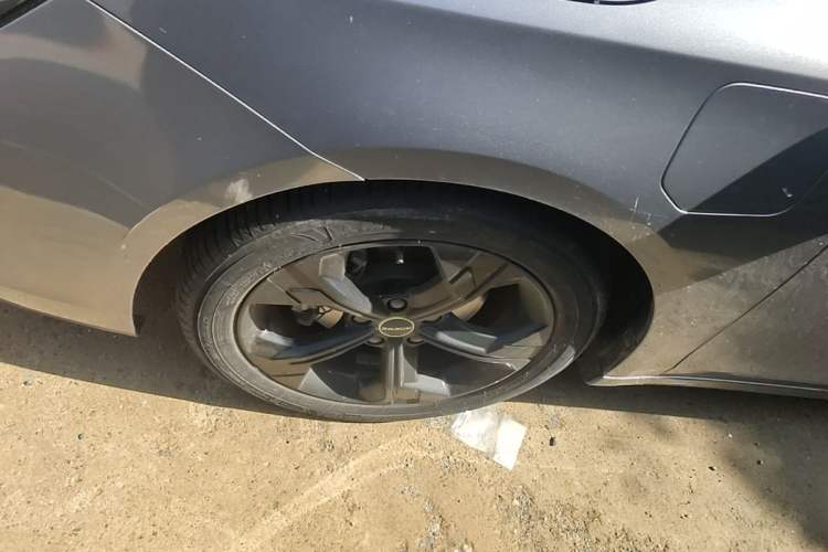Used Roewe i6 MAX New Energy 2020 1.5T PHEV Cool & Stylish Skyroof Edition Left Front Wheel Hub