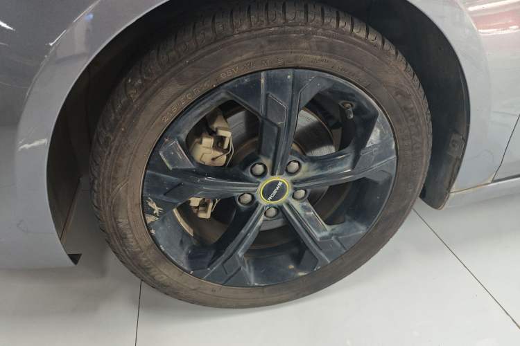 Used Roewe i6 MAX New Energy 2020 1.5T PHEV Sporty Cool Edition Left Front Wheel Hub