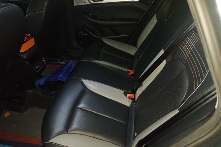 Used Roewe i6 MAX New Energy 2020 1.5T PHEV Cool & Stylish Skyroof Edition Left Rear Seat
